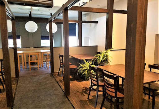 うな政　店内
